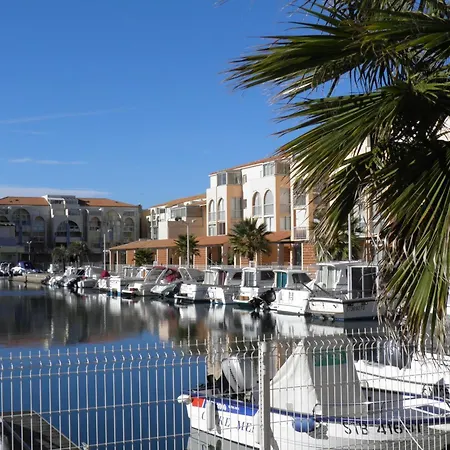 아파트 Spacieux Avec Piscine, Parking Et Animaux Admis A 250m De La - Fr-1-338-379 *